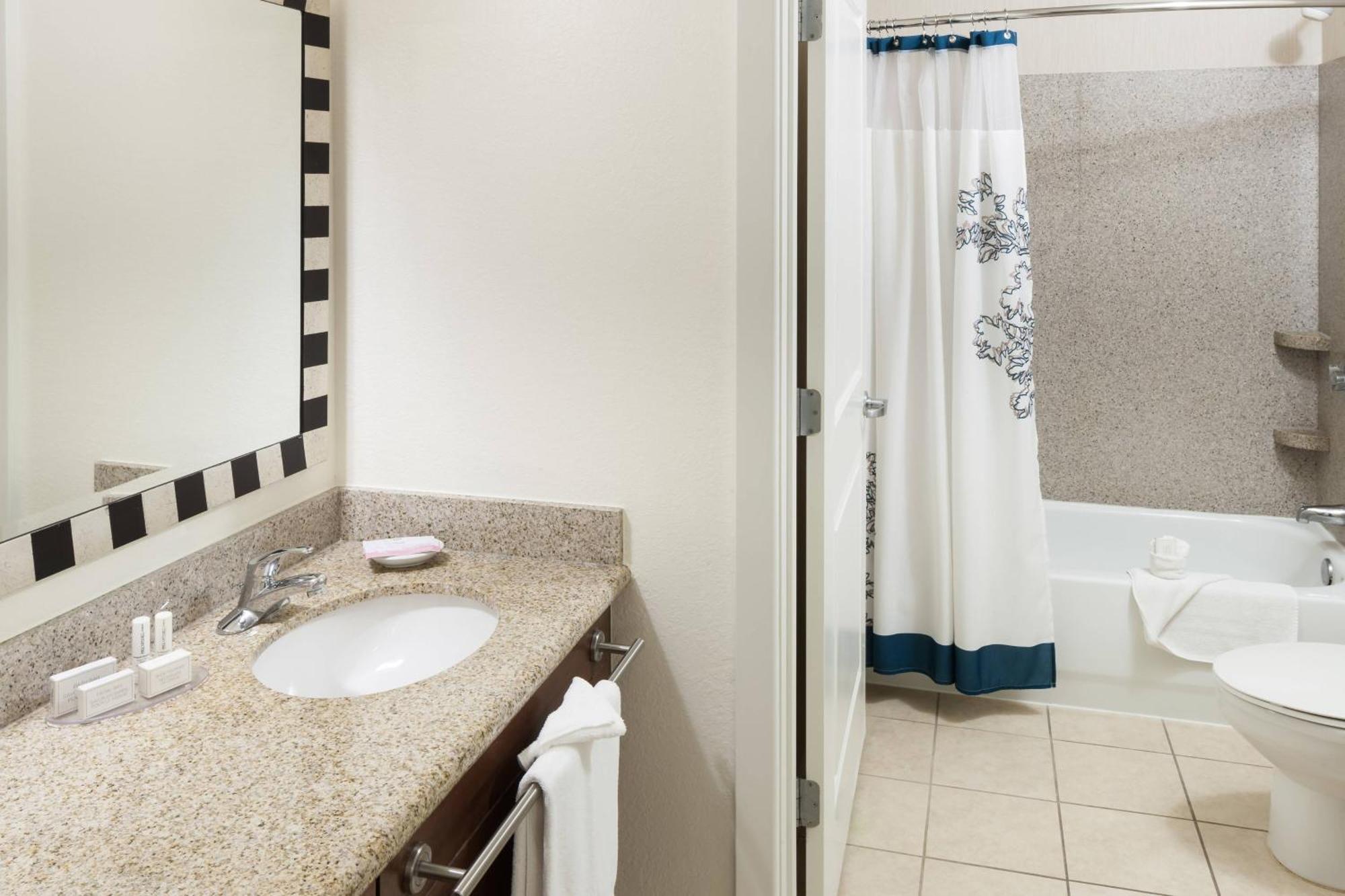 Residence Inn Boston Marlborough Extérieur photo